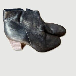 NWOT Cole Haan Cassidy Ankle + Nike Technology Booties